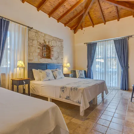Fora Hotel 3*