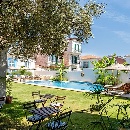 Fora 3* Alaçatı