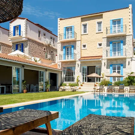 Fora Ξενοδοχείο 3*