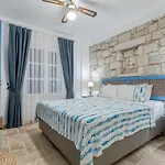 Fora Hotel 3*