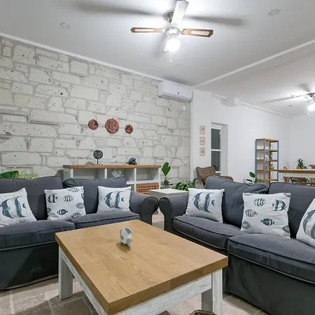 호텔 Fora 알라카티