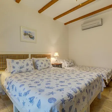 Hotel Fora 3*