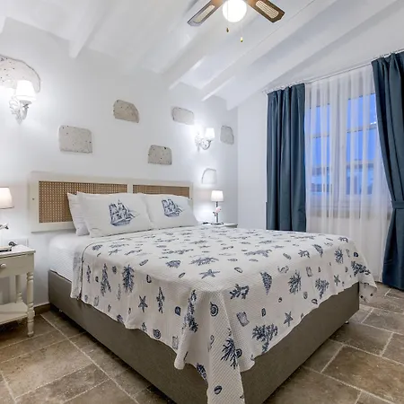 Hotel Fora 3*